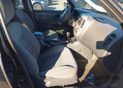 2007 Ford Escape Xlt/Xlt Sport from USA, damaged, VIN 1FMYU03107KB89741